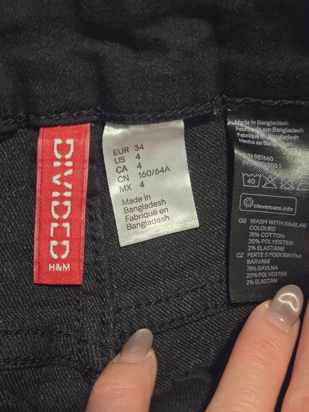 H&M Black, Light Blue & Medium Blue Denim Shorts Bundle Of 3 - Picture 12 of 12